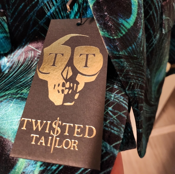🦚🇬🇧 🆕️Twisted Tailor NWT Peacocks Velvet Dinner Jacket Size 38R - Picture 6 of 8